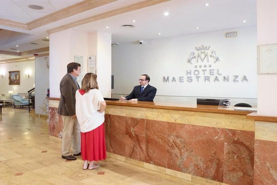 ronda-hotel-maestranza-reception