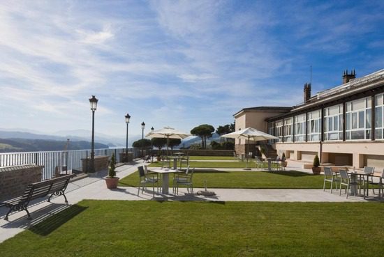 ribadeo-parador-exterior