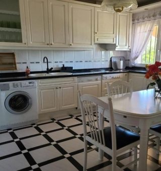 simancas-finca-sotomar-casa-rural-kitchen2